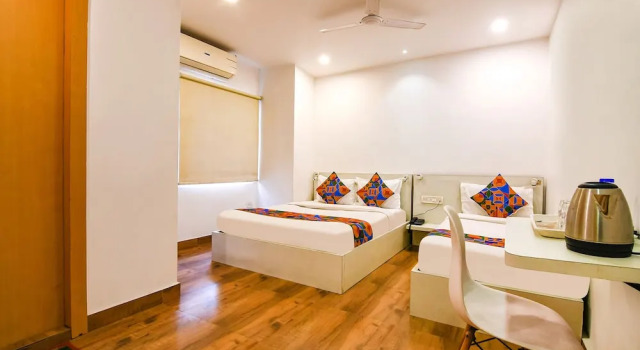 FabHotel Globe Express - Nr Ruby Hospital, Prenota Hotel Calcutta 