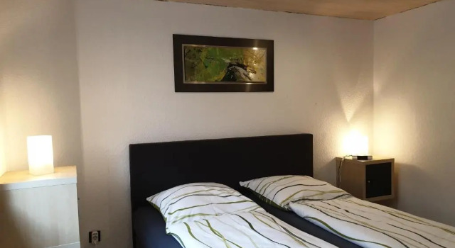 Ferienwohnung Neuss Spelter, จอง โรงแรม นอยส์ นอร์ทไรน์-เวสต์ฟาเลีย