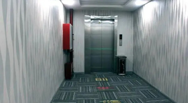 City 118 Selected Hotel Dongming Nanhua Plaza, Rezerwuj Hotel Jiujiang Jiangxi