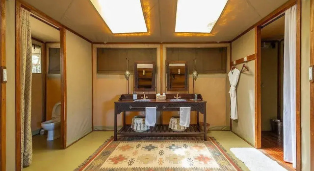 Номер Luxury Soroi Larsens Camp