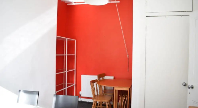 Bright 1 Bedroom Apartment in Edinburgh, Забронировать Апартаменты/квартира Апартаменты Эдинбурга, рядом с Холирудское абатство, Апартаменты/квартира