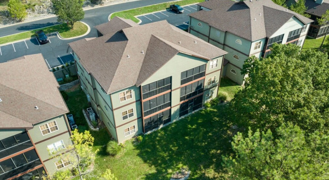 Вилла Puttin on the Green Villa