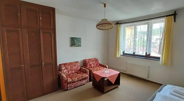 Hotel Speedway, Забронировать Отель Отели Мареанске-Лазне 3 звезды, рядом с Железнодорожный вокзал Марианске-Лазне - Центр, 3*