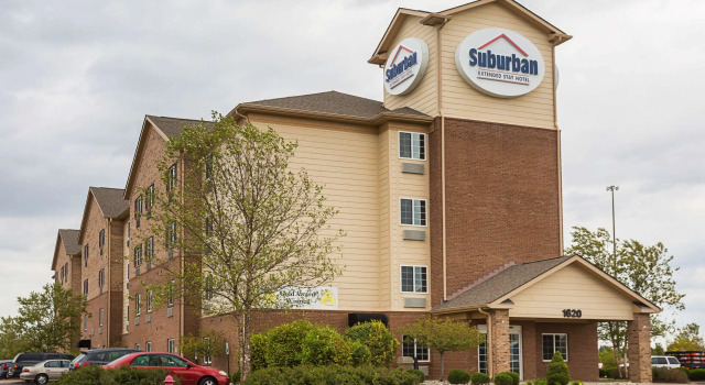 Birch Hill Suites Clarksville-Louisville North