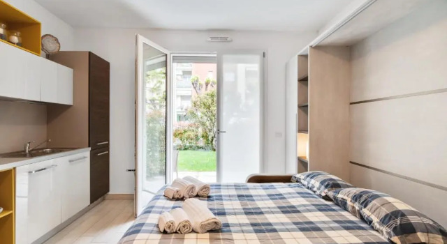 GuestHost - DREAM Holiday Houses, Book Hotel Hotels in Cernobbio with Parking, Parking