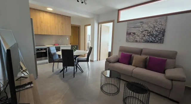 Апартаменты Spacious Two Bedroom Suites in Old Town