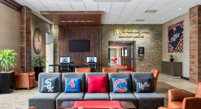 Four Points by Sheraton Chicago O'Hare, Rezerwuj Hotel Hotele w Illinois z basenem, Basen