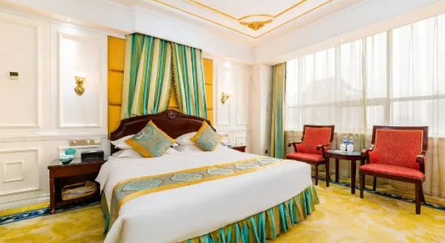 Business- suite Succeed Hotel