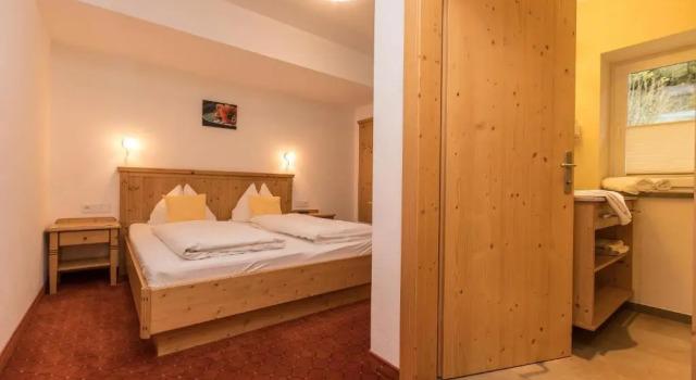 Номер Standard Alpenhof Apartments