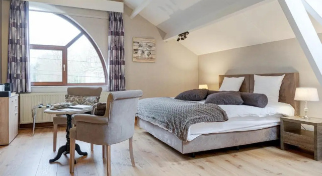 B&B Alury, Buchen Sie Bed & Breakfast Hotels in Limburg mit Parkplatz, Parkplätze