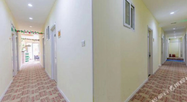 Pod Inn Chain Hotel (Jinan Qilu Hospital Quancheng Plaza)