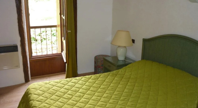 Auberge de l'Aspre, Book Hostel / Vandrerhjem Hoteller i Cantal med morgenmad, Morgenmad