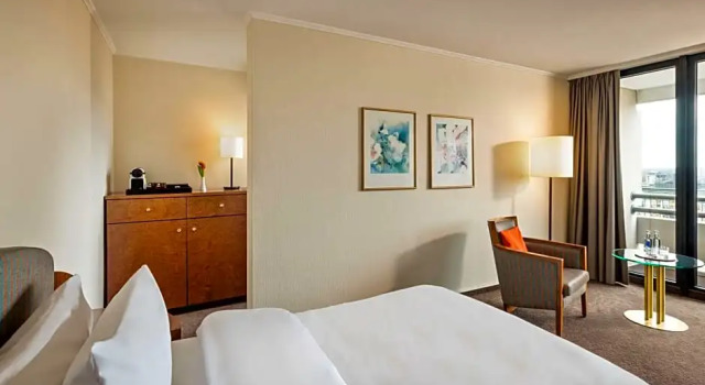 Одноместный номер Deluxe Lindner Hotel Dusseldorf Seestern, part of JdV by Hyatt