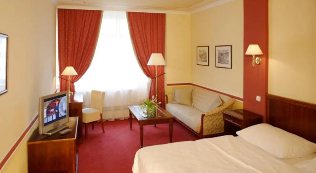 Двухместный номер Deluxe Hotel Embassy