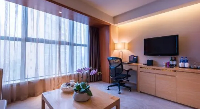 Семейный люкс с 2 комнатами Grand Mercure Xiamen Downtown-Free Welcome Fruit & Metro Station
