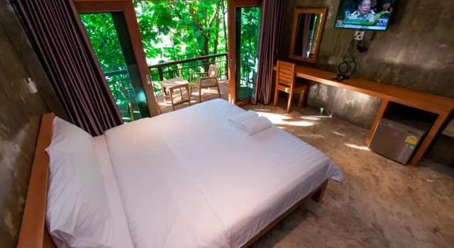Номер Deluxe Chiang Klong Riverside Resort