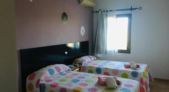 Hostal  Catedritos Ibéricos A-5 KM 154, Забронировать Хостел Эрреруэла-де-Оропеса Toledo Province