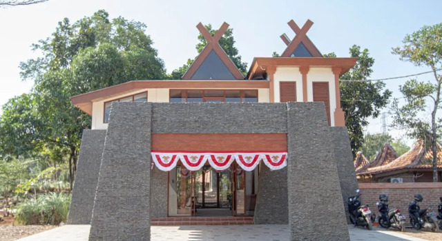 Point of View Hotel & Resort Majalengka, Book Resort Hotels in Majalengka with Parking, Parking