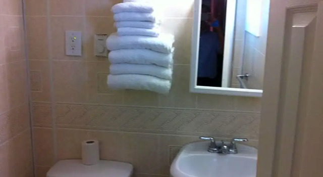 Четырёхместный номер Standard Desert Palm Inn Motel
