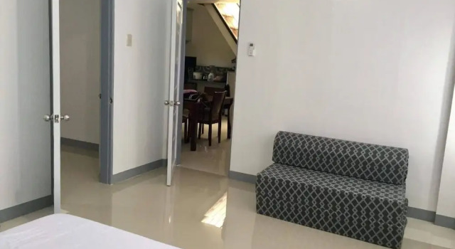 A Unique and Cozy Wholehouse in Babak Samal Island