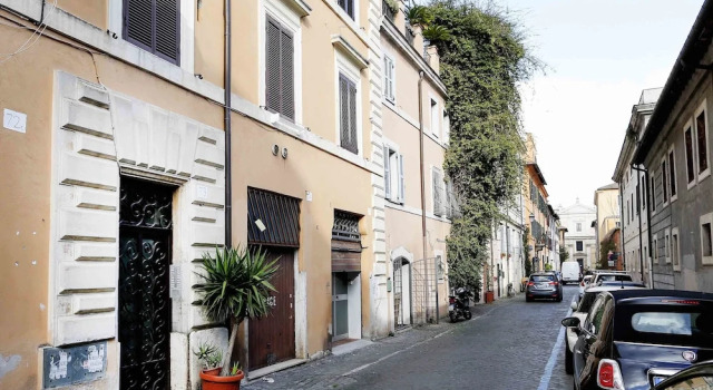 Roma Holidays House 2, Забронировать Отель Отели Рима с парковкой, рядом с Собор Святого Петра, Парковка