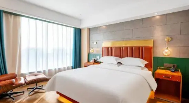 Люкс Zhe Fei Hotel (Yuankai Building Branch, Wangjialiang Metro Station, Urumqi)