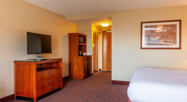 Номер Standard с видом на город Hilton Garden Inn Manchester Downtown
