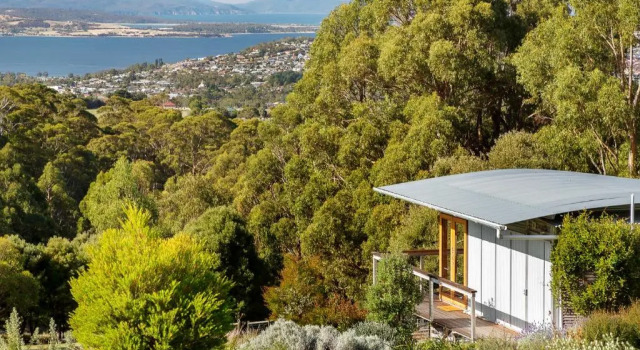 Капсула Deluxe Hobart Hideaway Pods