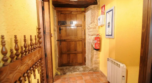 La Resbalina Casa Rural, Забронировать Дом для отпуска Коттеджи Кастилия и Леона, Коттедж