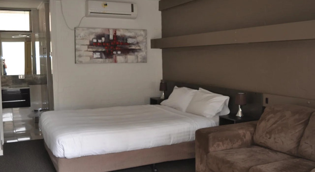 Brougham Arms Hotel, Забронировать Отель Отели Бендиго 3 звезды, рядом с Стадион Queen Elizabeth Oval, 3*