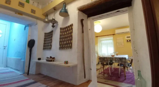 Коттедж с 2 комнатами Kalderimi 'Olive Green' Traditional House