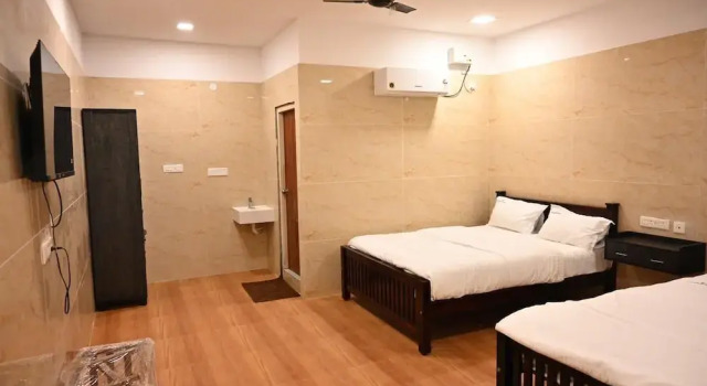 Семейный номер Standard Collection O Tiruvannamalai Formerly Thangam Residency