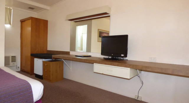Ben Hall Motor Inn, Забронировать Мини-отель Форбс Central West NSW