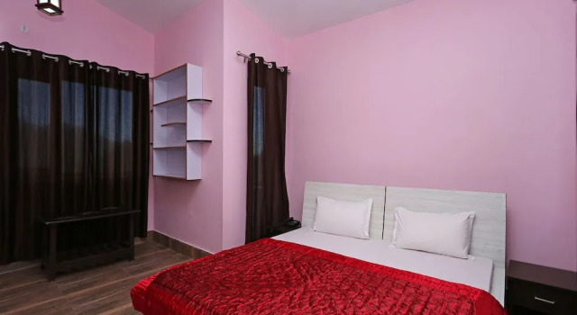 OYO 10946 Home 3BHK Lake View Rainbow Cottage Bhimtal, Rezervovat Rekreační dům Bhimtal Uttarakhand