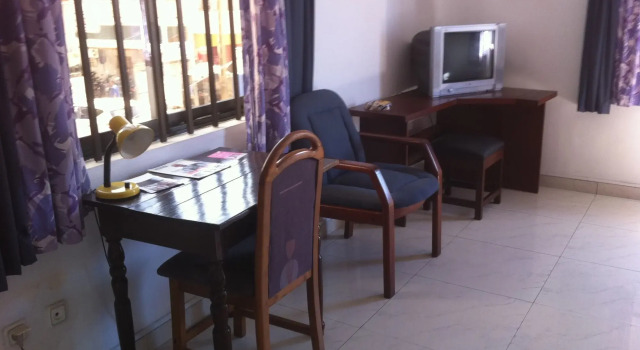 Hotel Acropole, Rezervovat Hotel Hotely v centru Cotonou, hotely v centru Cotonou