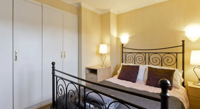 Egham House, Забронировать Отель Отели Западного Суссекса 4 звезды, 4*