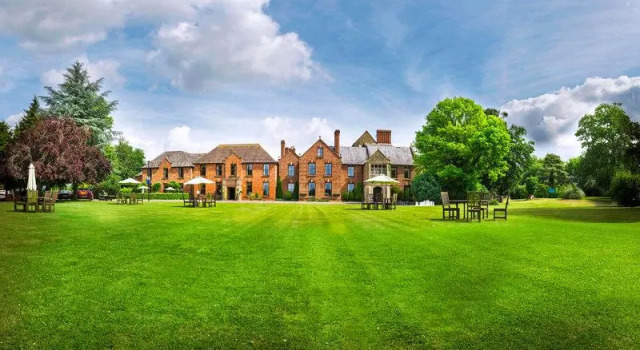 Номер Superior Hatherley Manor Hotel & Spa
