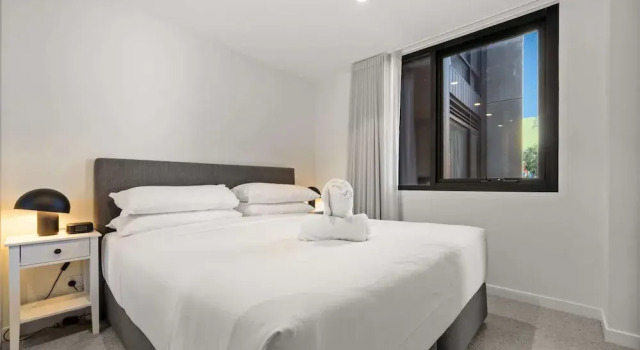 Апартаменты Unwind in Elegance: Your Perfect Braddon Apartment
