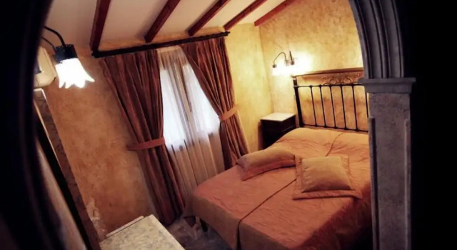 Одноместный номер Standard с балконом Mytilana Village Hotel