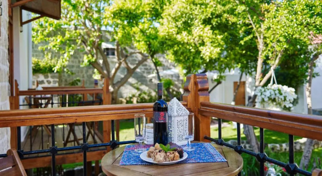 Апартаменты Helios Garden Boutique Apartments