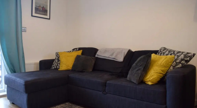 South London 1 Bed Flat with Balcony, Забронировать Отель Отели Англии 3 звезды, 3*
