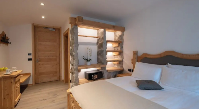 Номер Standard с балконом и с видом на горы Hotel Chalet Al Foss