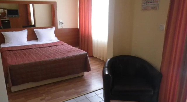 Двухместный номер Comfort Семеен Hotel Palitra