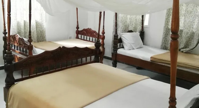 Standard room Sharook Lodge - Hostel
