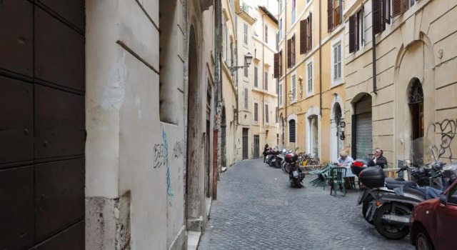 Rental in Rome Leutari Suite