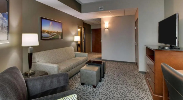 Люкс Drury Plaza Hotel Dallas Richardson