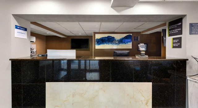 Best Western Adena Inn, Buchen Sie Hotel SPA-Hotels in Chillicothe, SPA
