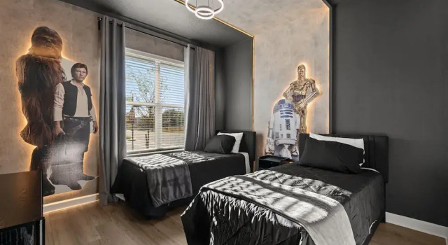 Family 5BR Villa w Pool & Theatre Reunion Village, Rezerwuj Willa Wille w Kissimmee, Willa