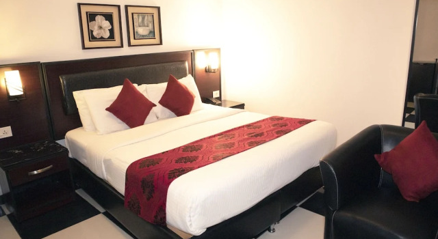 Люкс Royal Easy Inn Hotel Suites