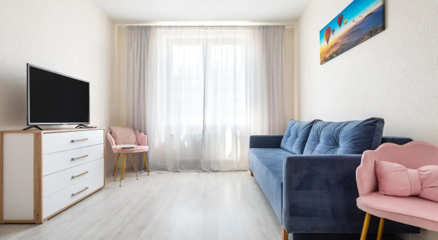 Scenes on 98 Battle Street, Book Apartment Kaliningrad Kaliningrad Region